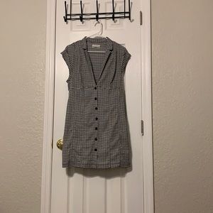 Urban Outfitters Gingham V Neck Button Up Dress